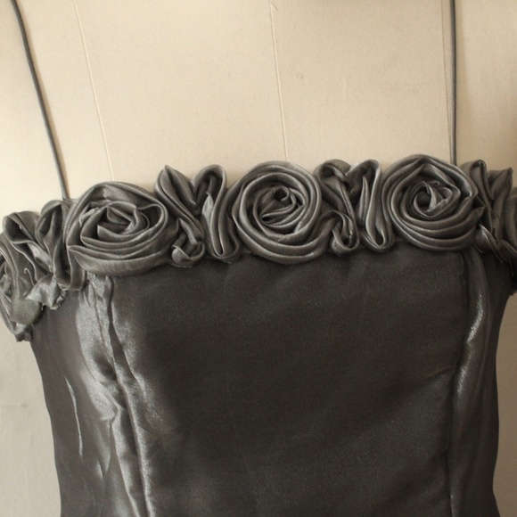 1990's Niteway Gunmetal Grey Chiffon Prom Dress with Rosette Neckline - Picture 2 of 9